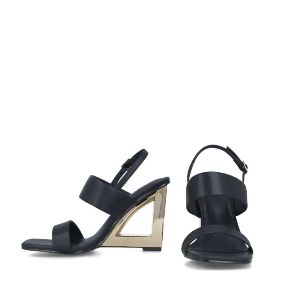 Sandali donna “Menbur” 24085 Collezione Primavera/Estate 2025 – Nude/Nero