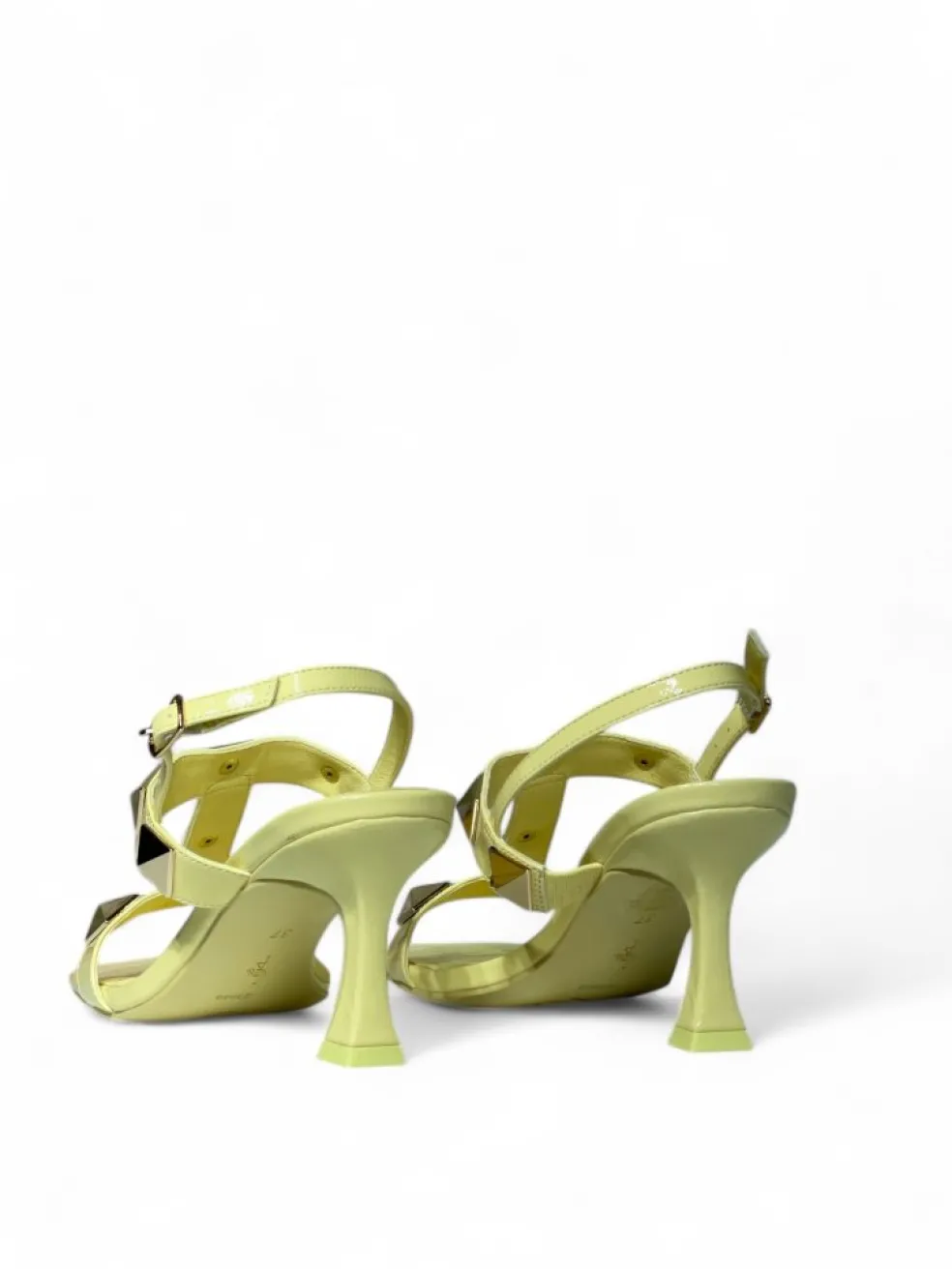 Sandali donna “Menbur” 23849 Collezione Primavera/Estate 2025 – Giallo/Nude