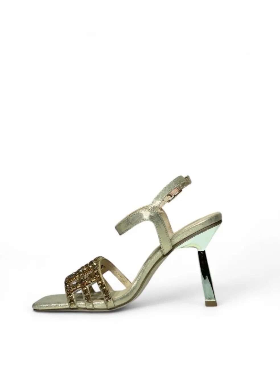 Sandali donna “Menbur” 23889 Collezione Primavera/Estate 2025 – Nero/Oro/Argento
