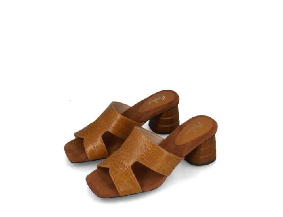Scalzati donna “Menbur” 23784 Collezione Primavera /Estate 2025 – Tan/Sabbia
