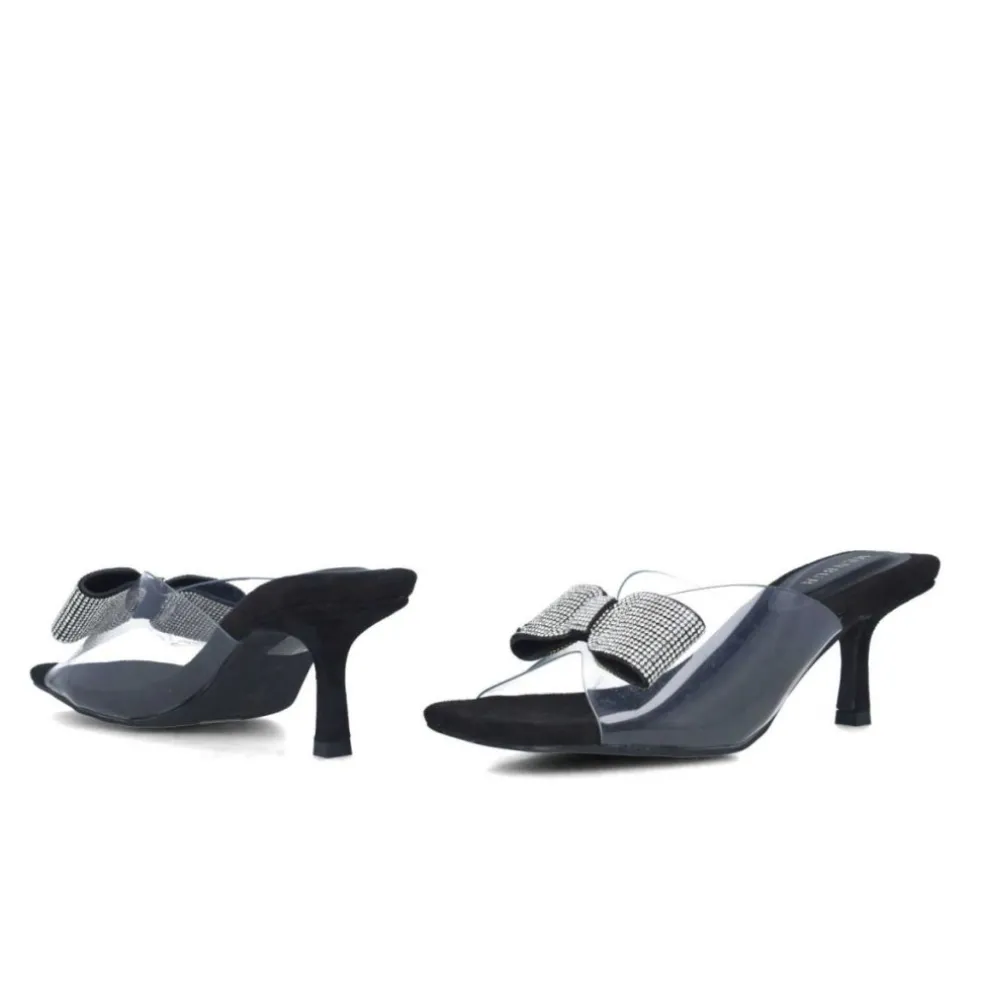 Scalzati donna “Menbur” 23726 Collezione Primavera/Estate 2025 – Nero/Nude