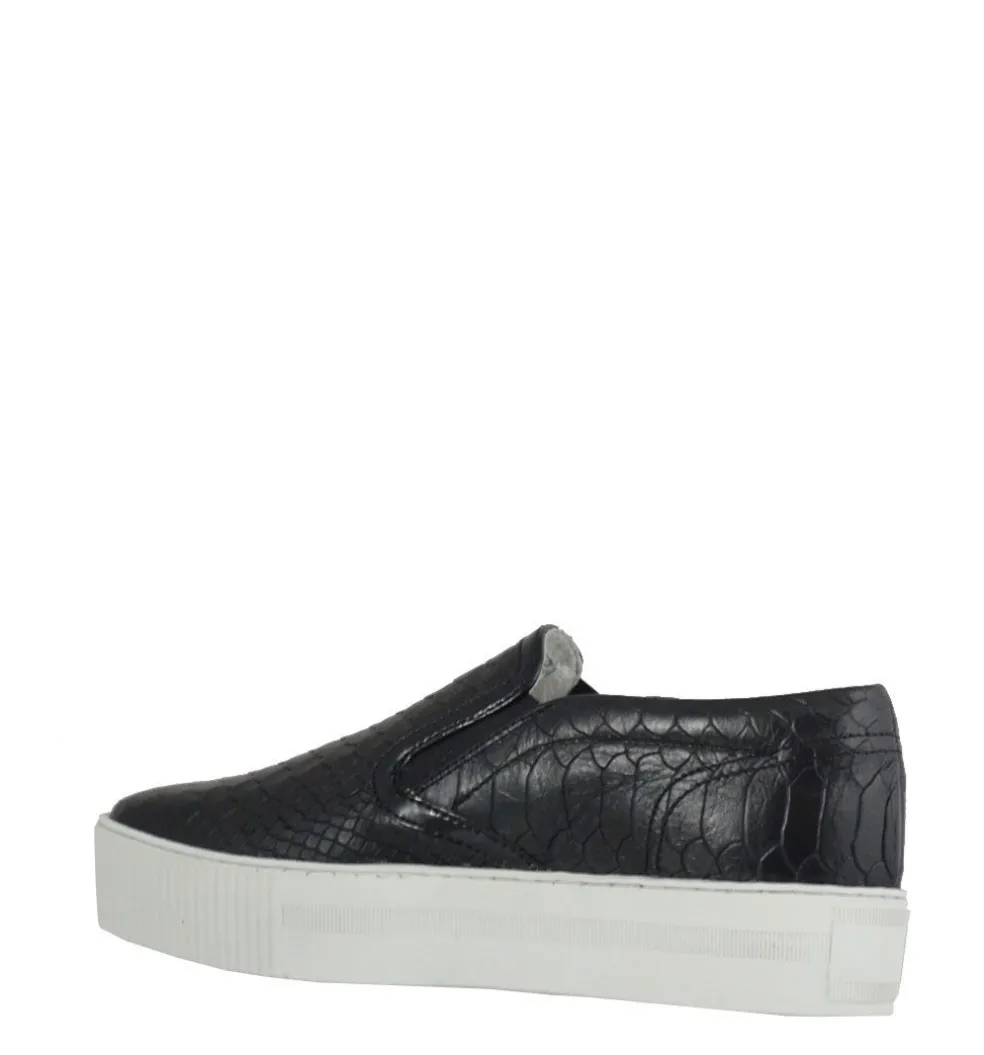 Sneakers donna “Cult” CLE102457 Collezione Primavera/Estate 2025 – Nero