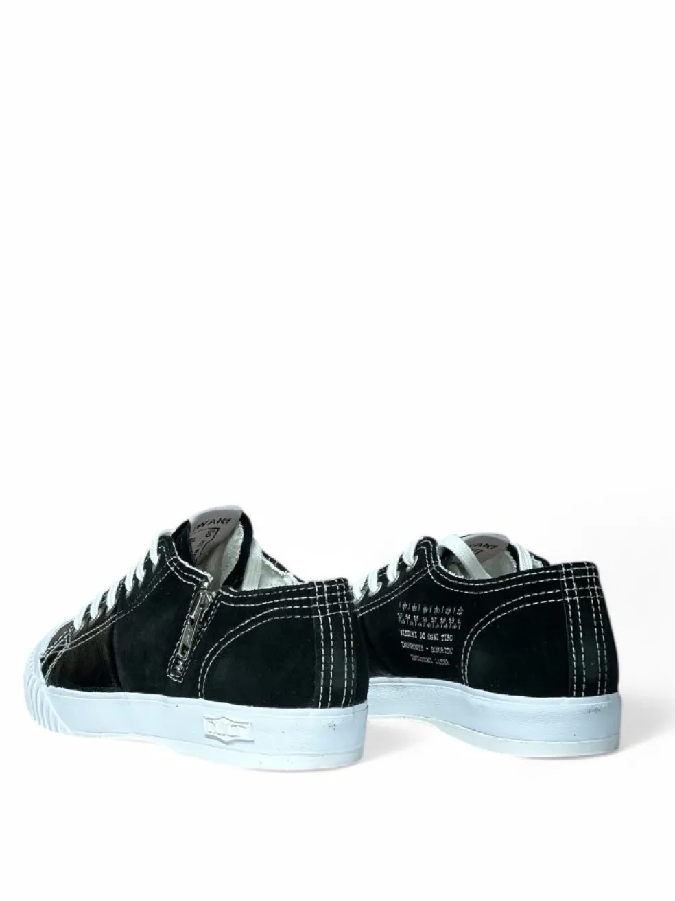 Sneakers donna “Cult” CLE104247 Collezione Primavera/Estate 2025 – Nero