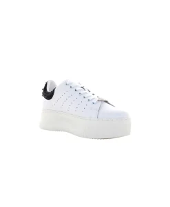 Sneakers donna “Cult” CLW423602 Collezione Primavera/Estate 2025 – Bianco e nero