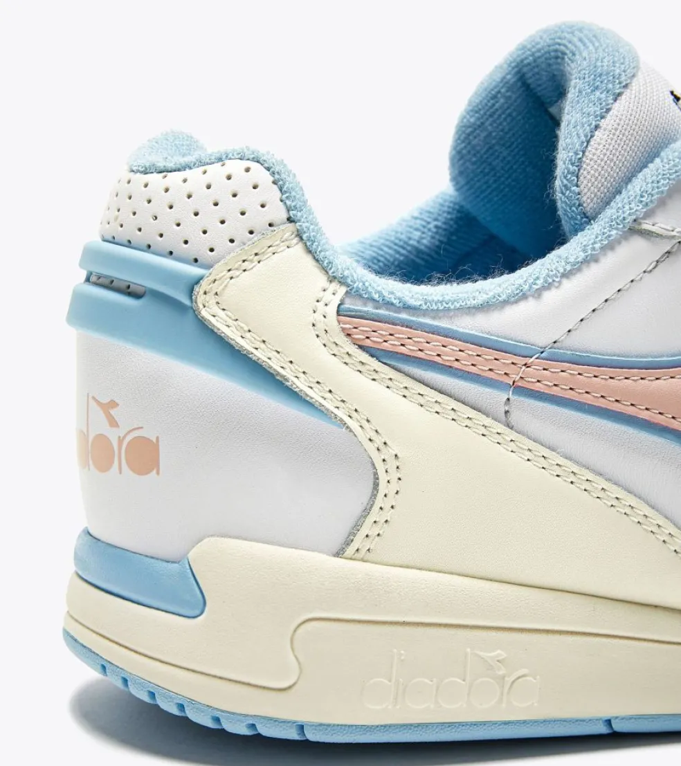 Sneakers donna “Diadora” 501.179 584 01 Collezione Primavera/Estate 2025 – Bianco Carta da zucchero Rosa